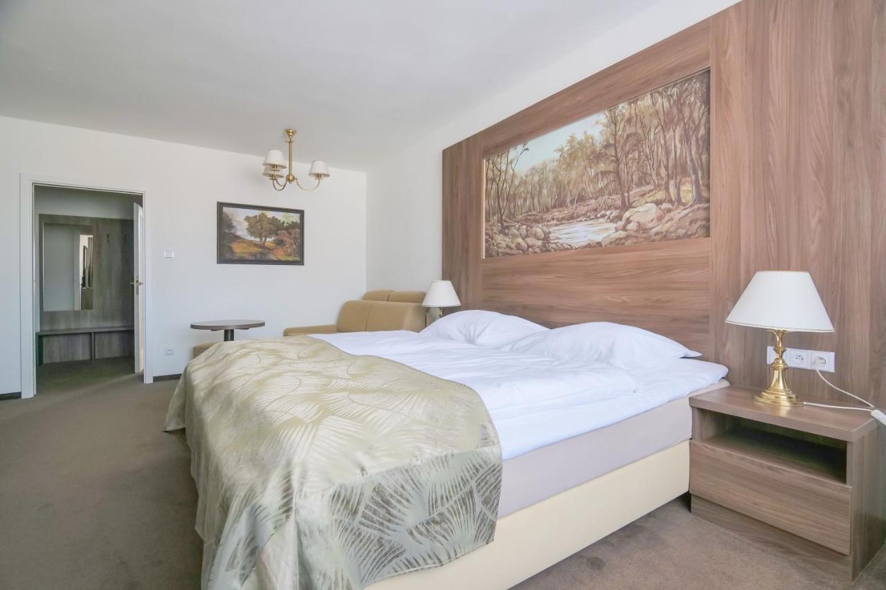 Hotel Zlata Hvezda Літомишль Екстер'єр фото