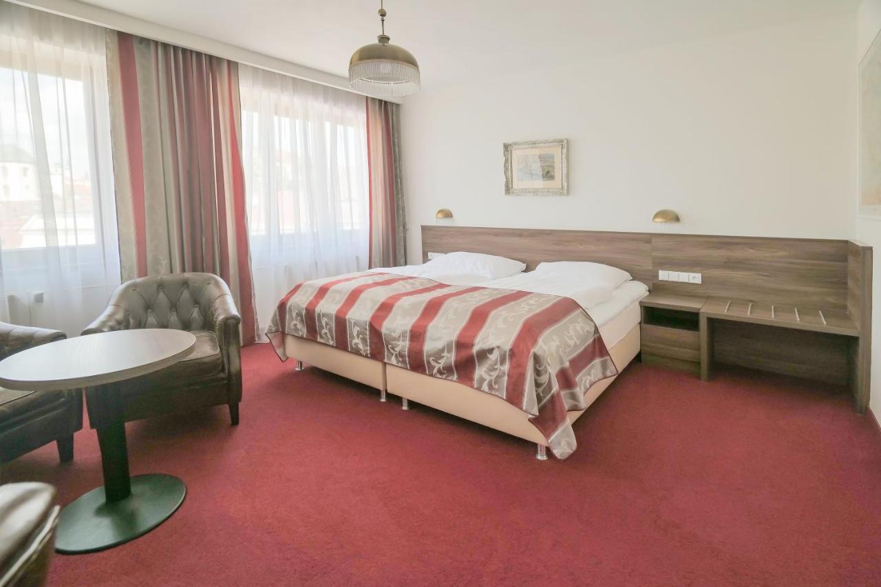 Hotel Zlata Hvezda Літомишль Екстер'єр фото