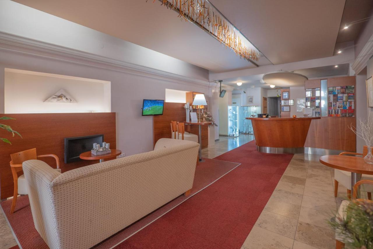 Hotel Zlata Hvezda Літомишль Екстер'єр фото